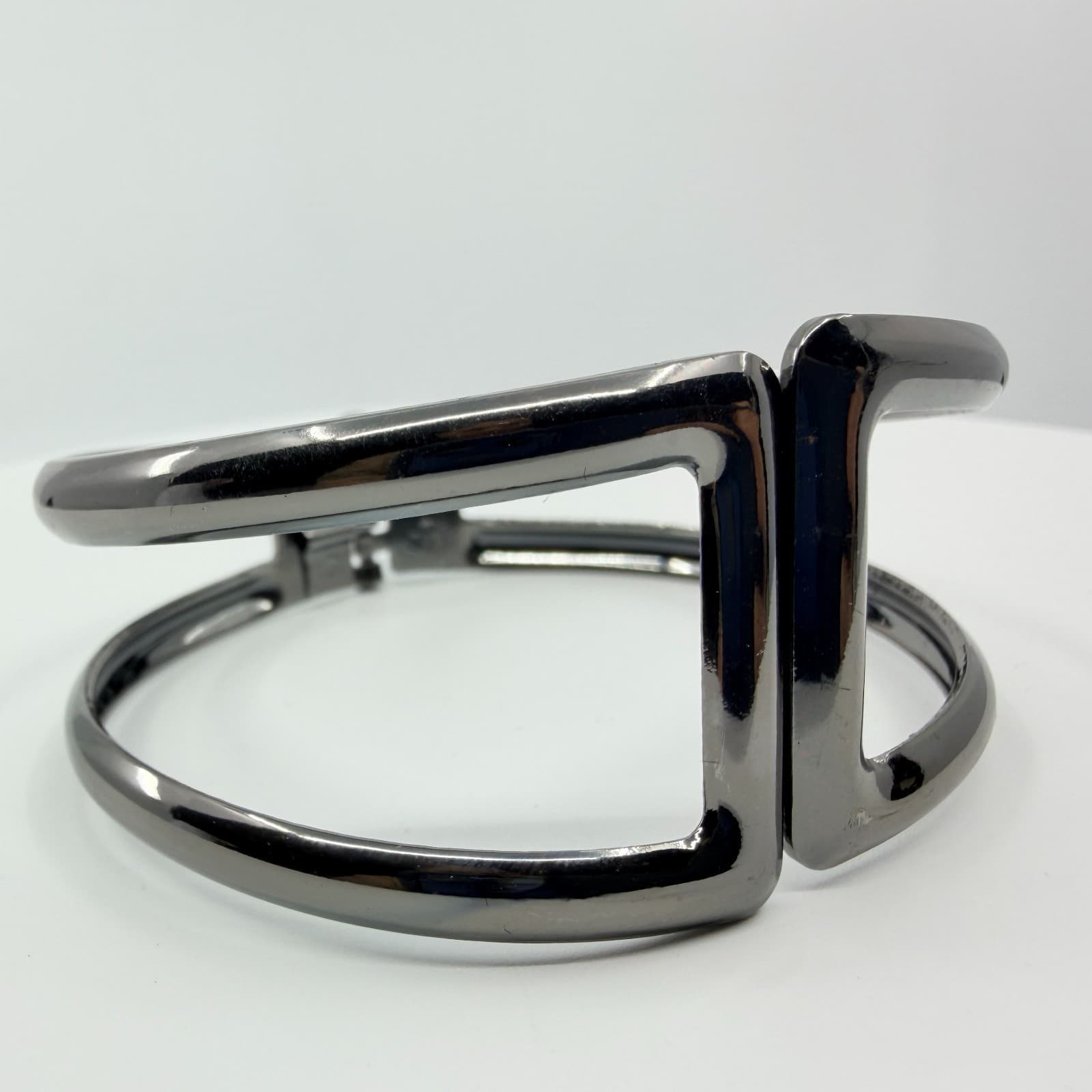 Y2K Gunmetal Cutout Hinge Bangle Bracelet Shiny Dark Gray Minimalist Cuff Wide - Thumbnail 4