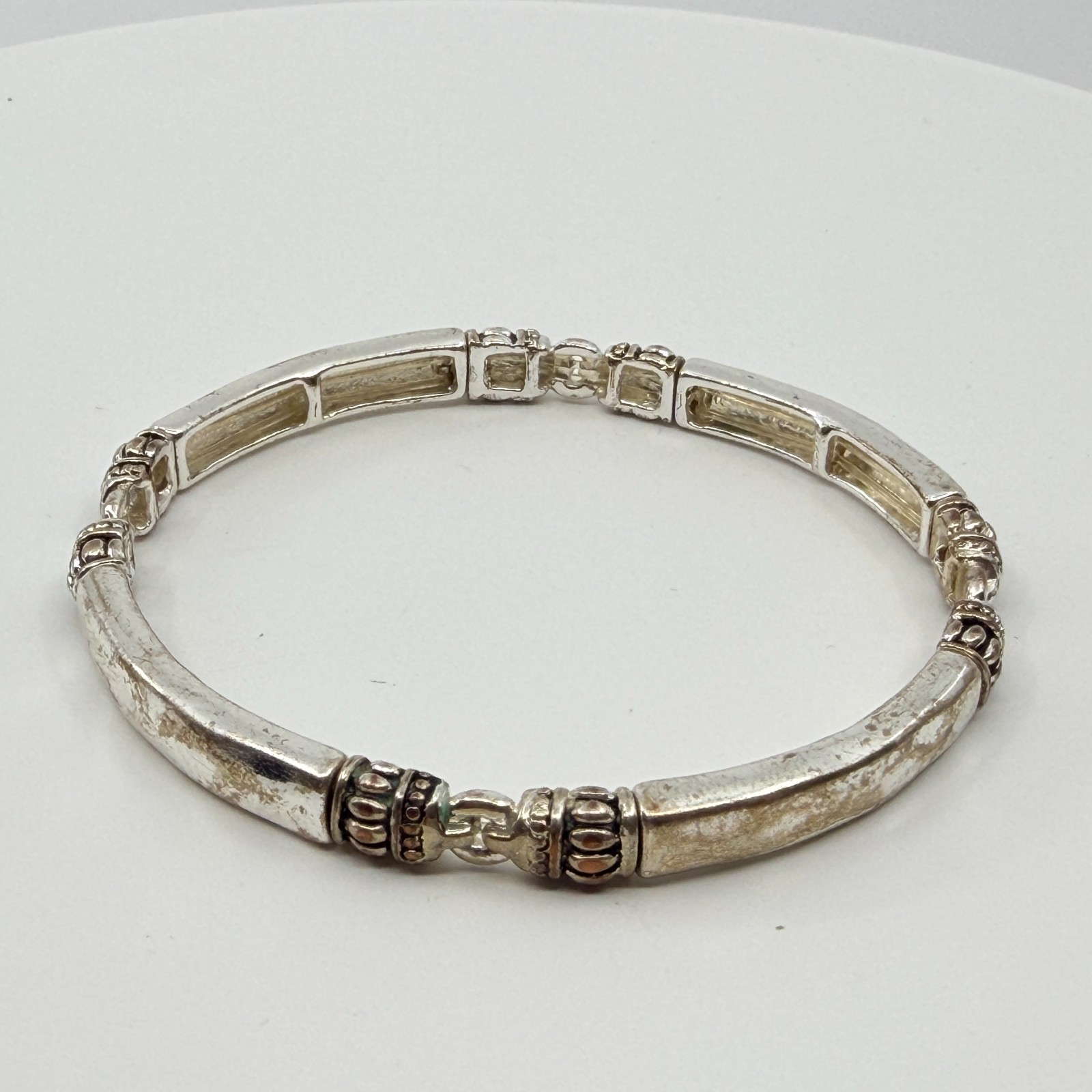 Vintage Silver Tone Stretch Link Bracelet Distressed Balinese Style Stackable - Thumbnail 5