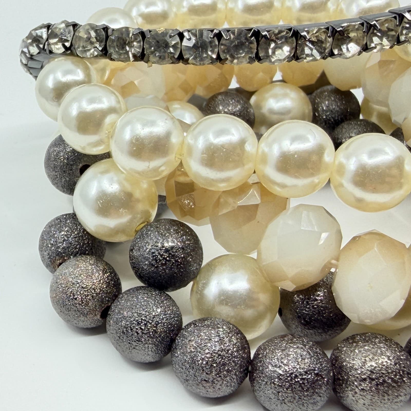 VTG Faux Pearl Rhinestone Stacked Multi Strand Stretch Bracelet Set Cream Grey - Thumbnail 3