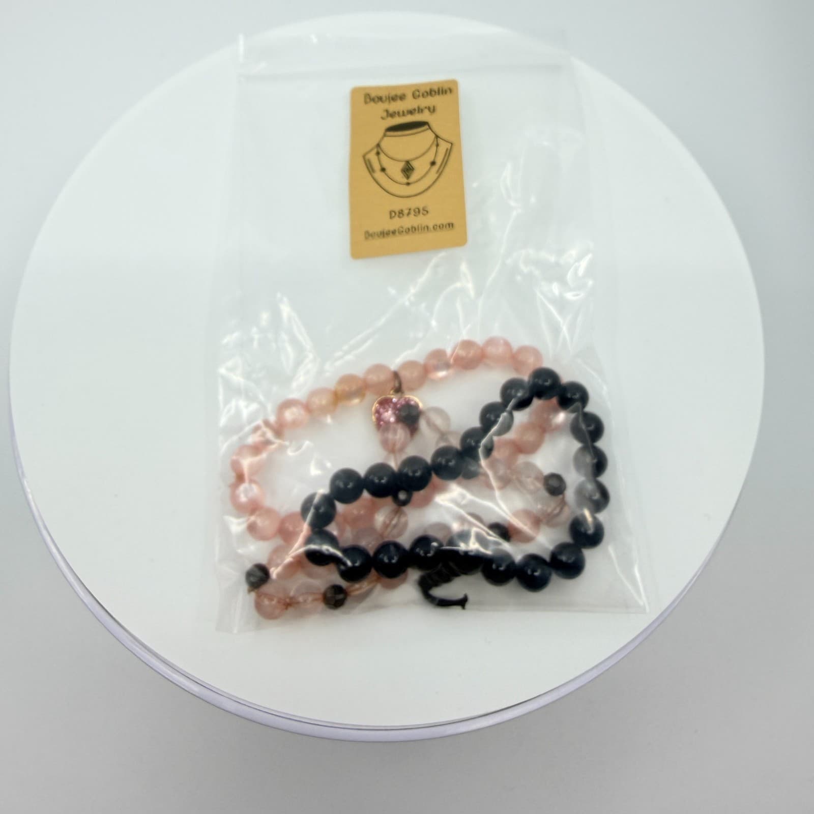 VTG Y2K Pastel Pink Black Beaded Stretch Bracelets Set of 3 Glitter Heart Charm - Thumbnail 9