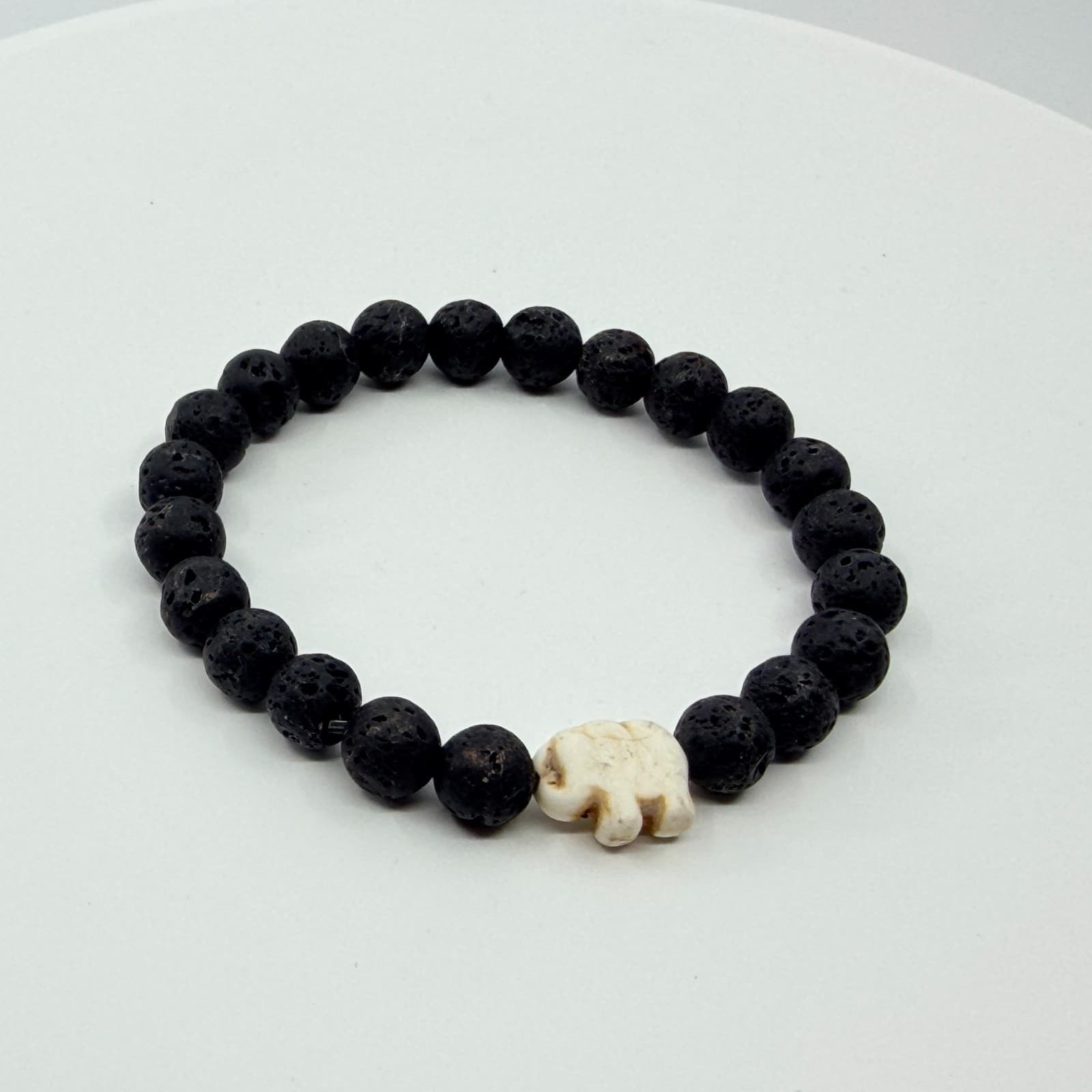 Vintage Black Lava Rock Bead Stretch Bracelet White Howlite Elephant Boho Retro - Thumbnail 5