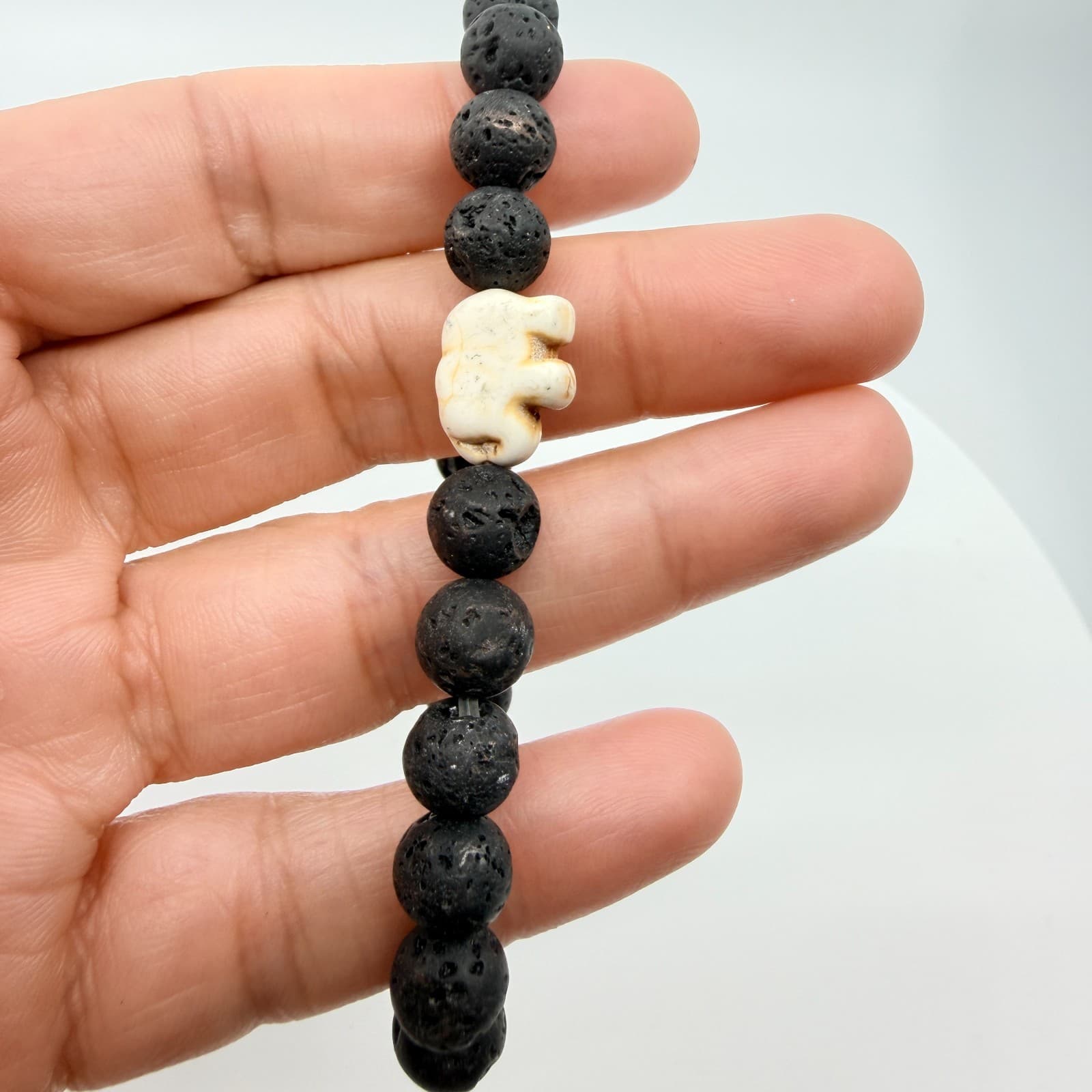 Vintage Black Lava Rock Bead Stretch Bracelet White Howlite Elephant Boho Retro - Thumbnail 8