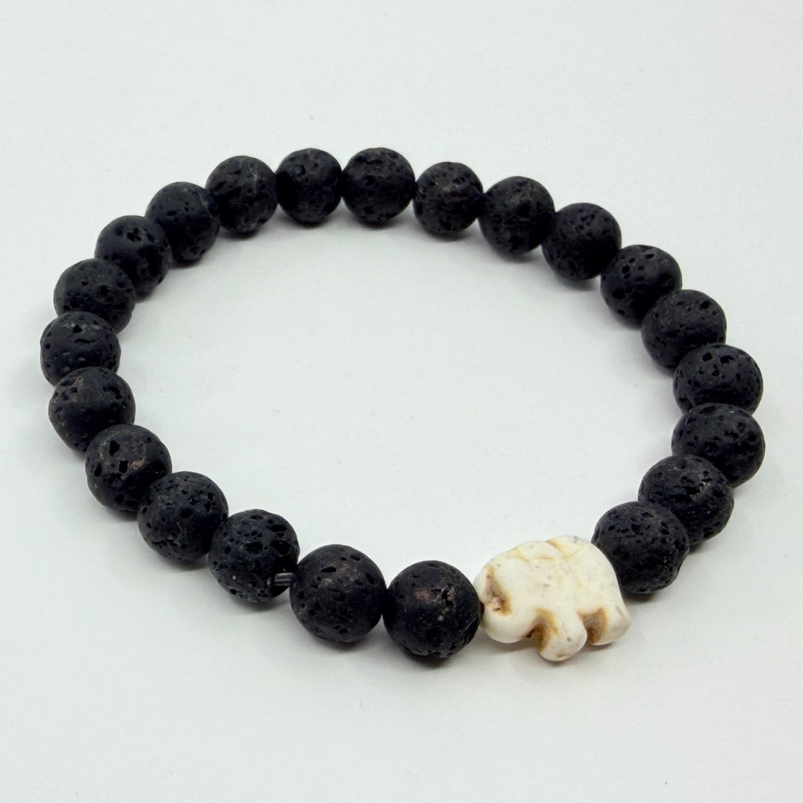 Vintage Black Lava Rock Bead Stretch Bracelet White Howlite Elephant Boho Retro - Thumbnail 4
