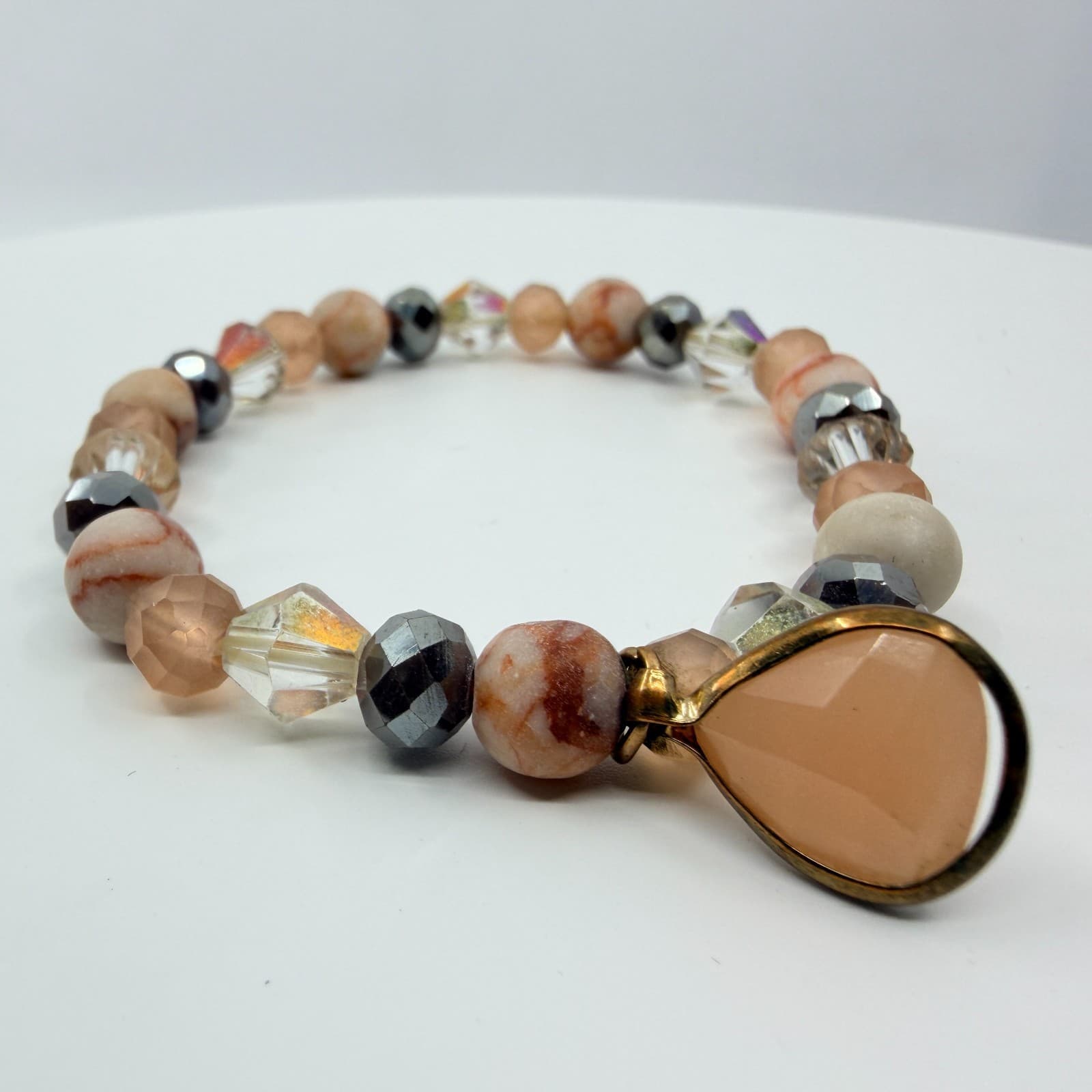 Vintage Peach Beaded Stretch Bracelet Faceted Crystal Teardrop Charm Boho Retro - Thumbnail 3