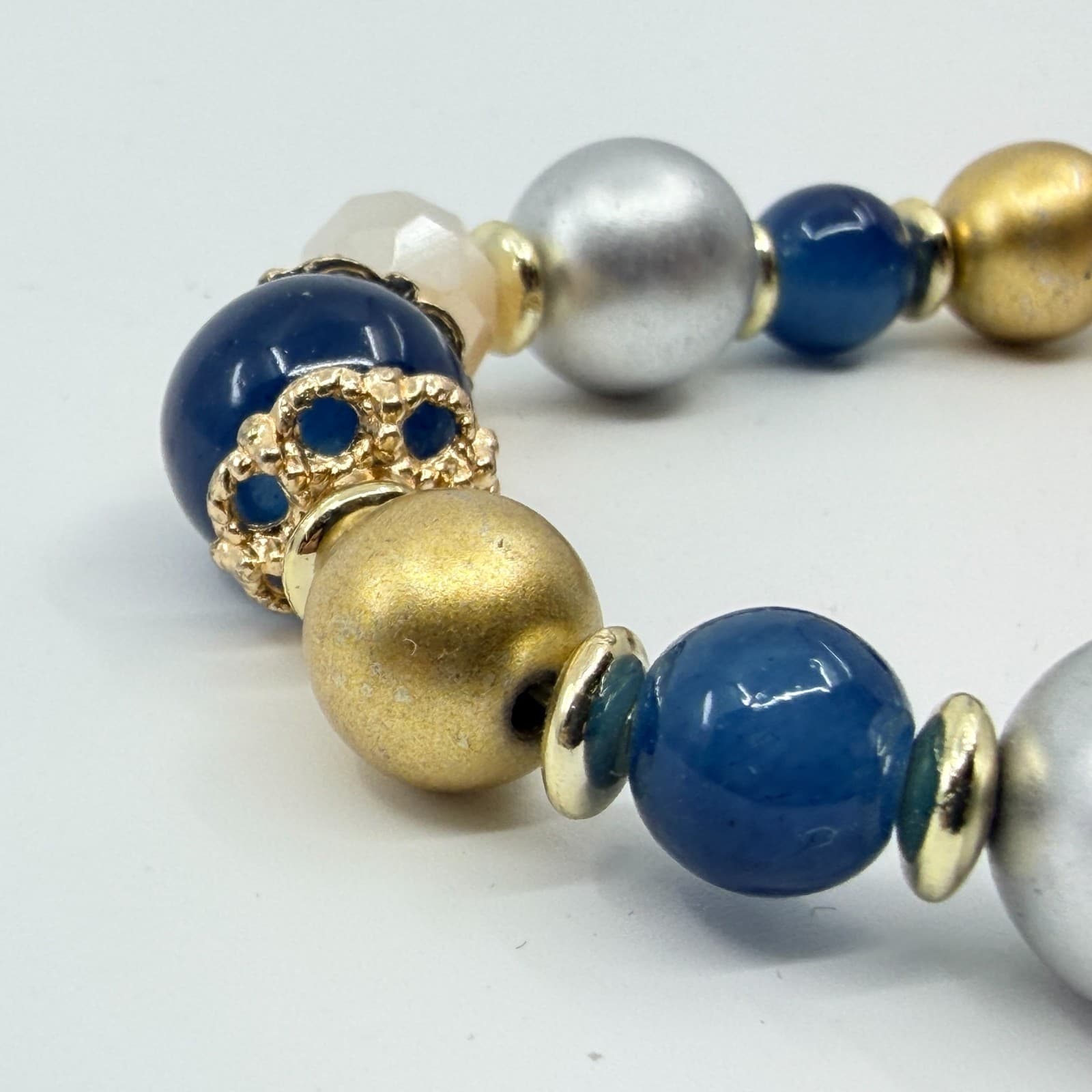 VTG Multi Bead Stretch Bracelet Gold & Silver Tone Blue Chunky Statement Jewelry - Thumbnail 4