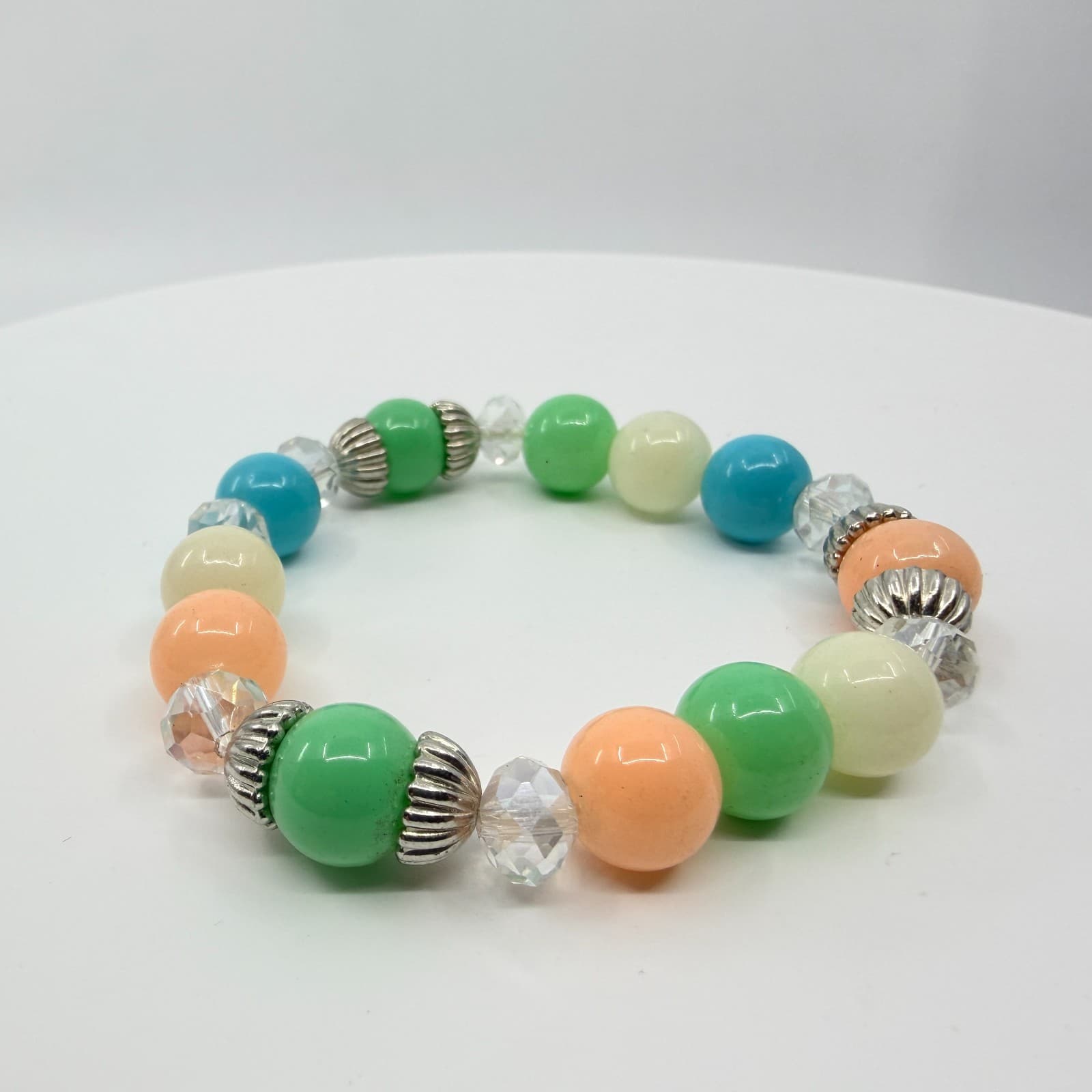 Vintage Pastel Stretch Bracelet Multi Color Lucite Acrylic Beads Silver Tone - Thumbnail 3