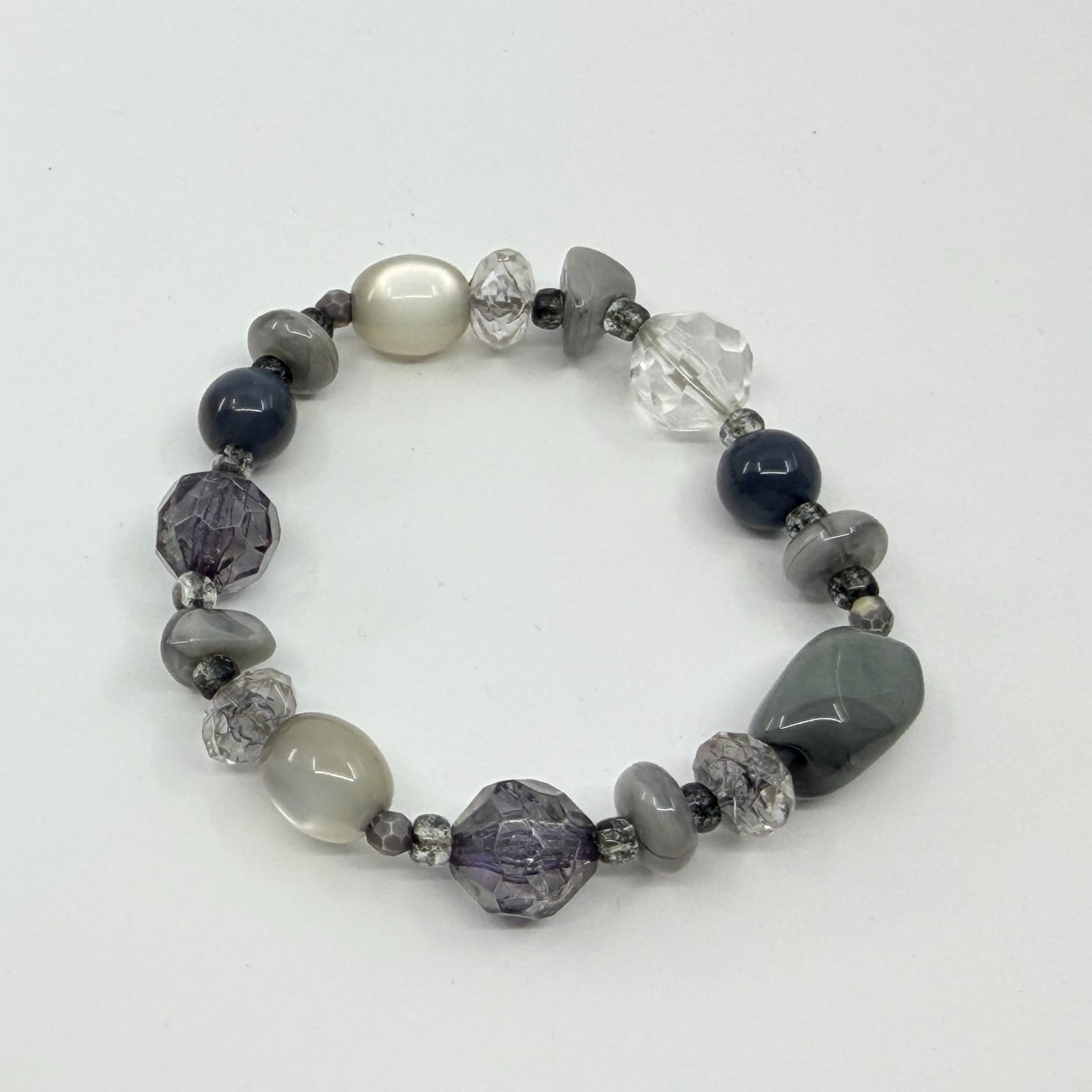 Vintage Y2K Chunky Gray Beaded Stretch Bracelet Clear Faceted Glass Iridescent - Thumbnail 5