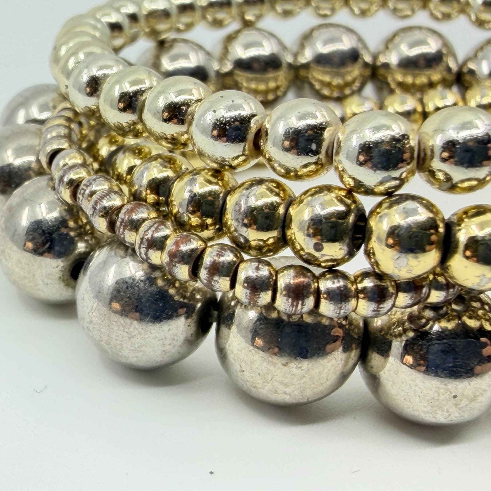 Vintage Y2K Silver & Gold Tone Ball Bead Stretch Stack Bracelets Set Boho Retro - Thumbnail 4