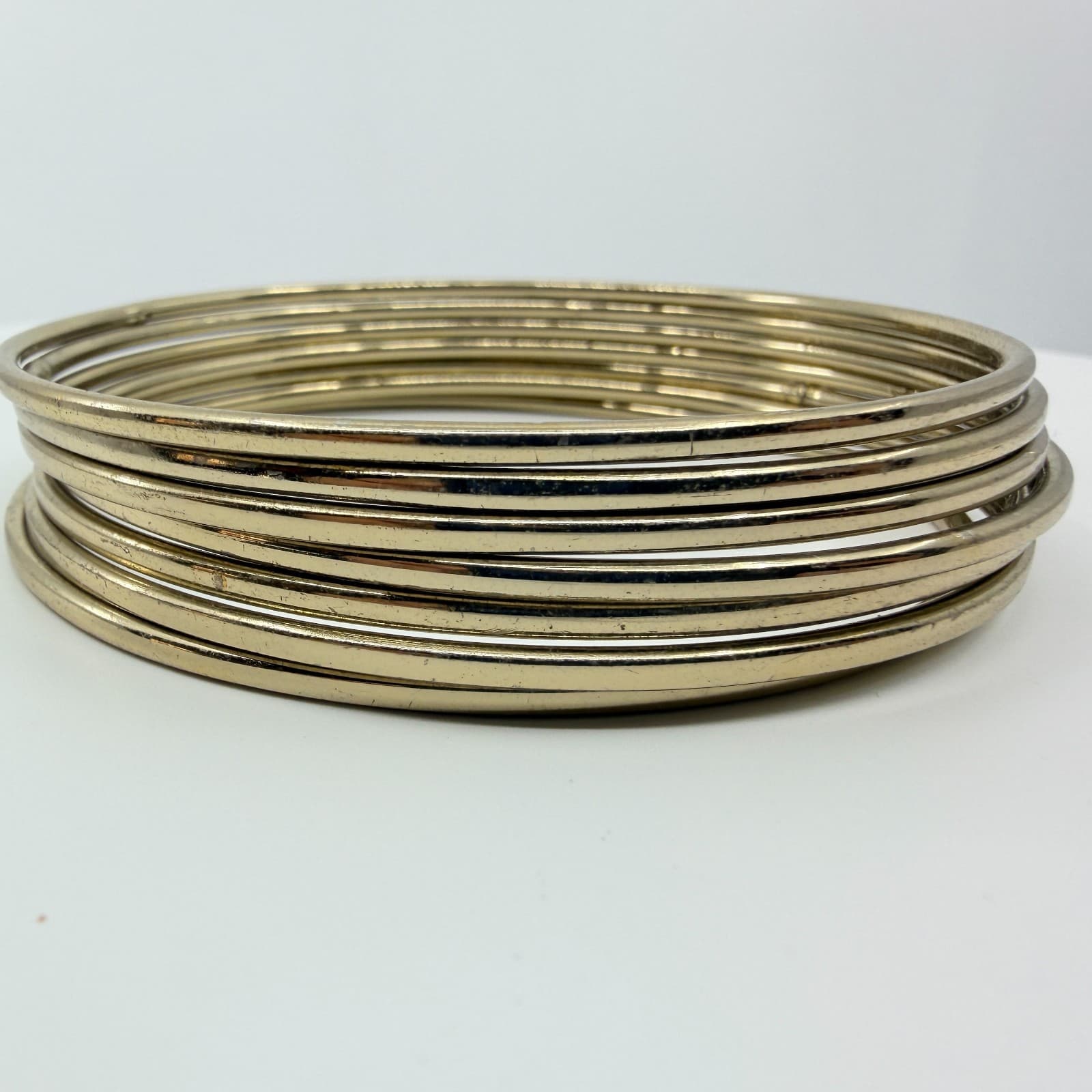 Vintage Gold Tone Skinny Bangle Bracelets Stack Multi Strand High Shine Minimal - Thumbnail 3