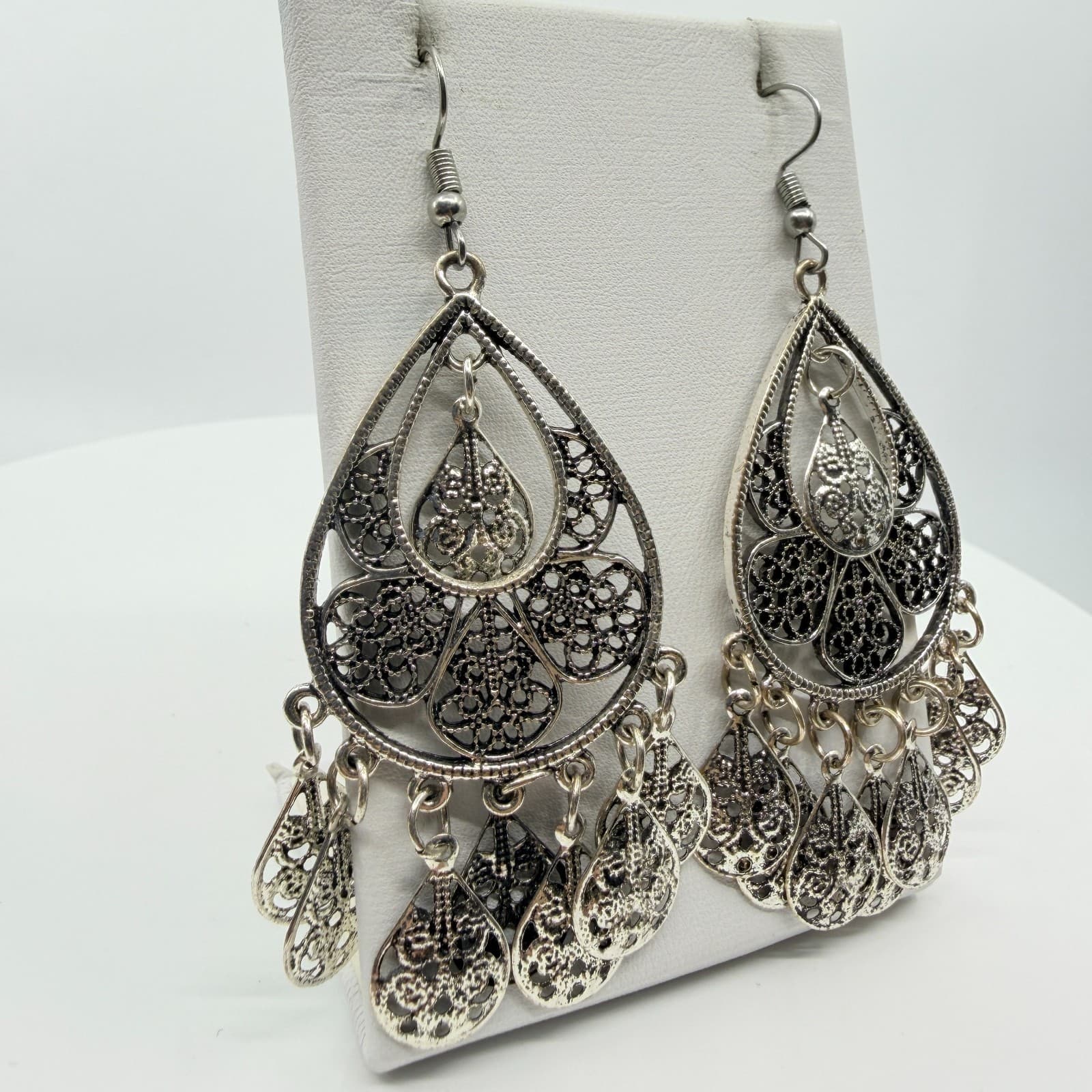 Vintage Boho Silver Tone Filigree Teardrop Chandelier Dangle Earrings Classic - Thumbnail 2