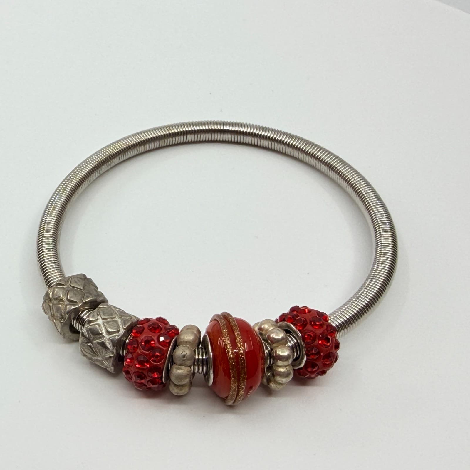 VTG Silver Tone Steel Red Glass European Charm Expandable Spring Coil Bracelet - Thumbnail 4