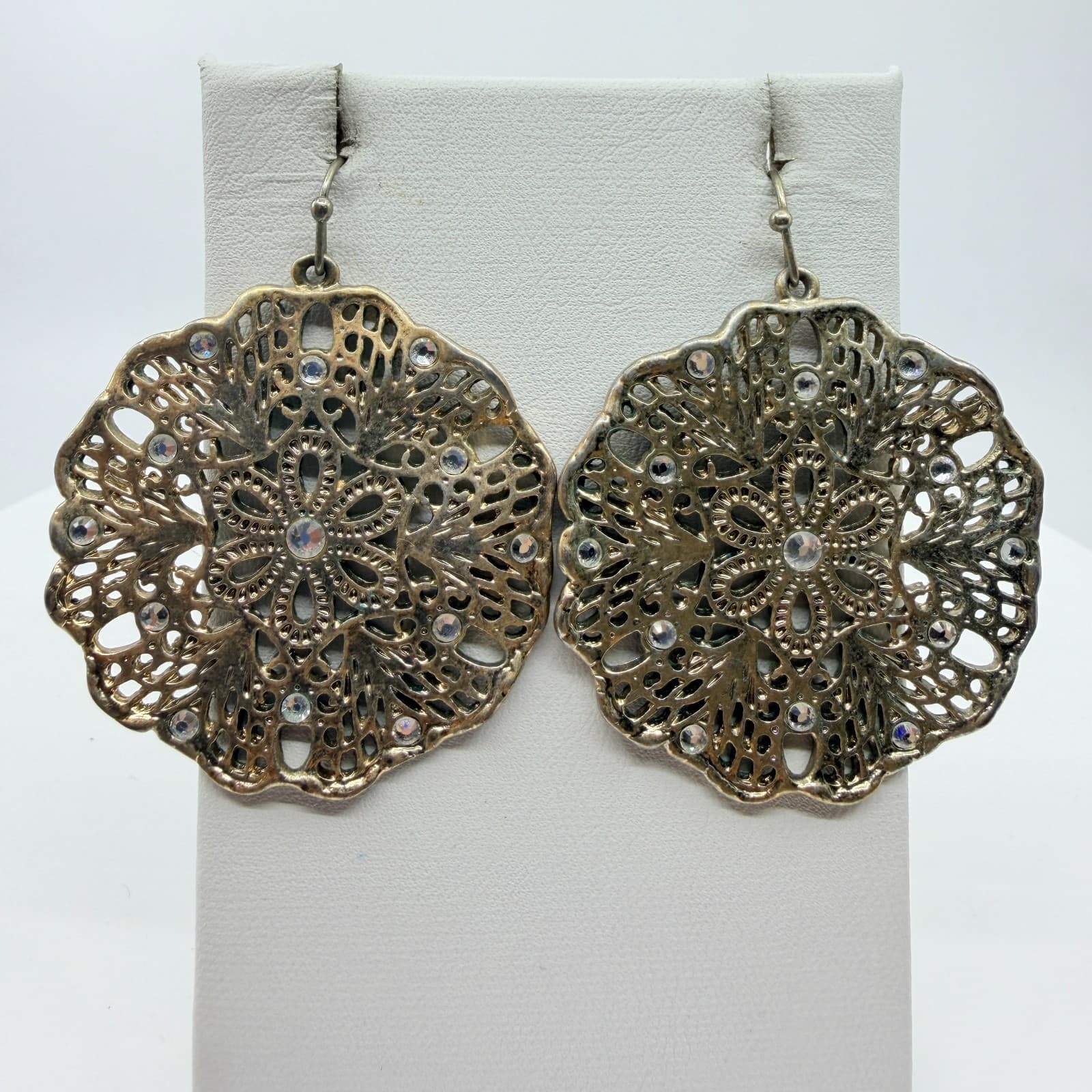 VTG Antique Gold Tone Filigree Mandala Earrings Rhinestone Statement Drop Dangle - Thumbnail 7