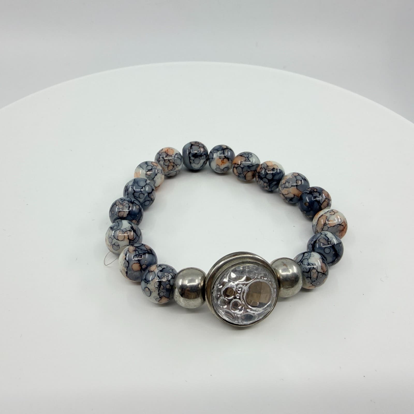 Vintage Boho Gray Ink Splatter Agate Glass Snap Charm Stretch Beaded Bracelet - Thumbnail 2