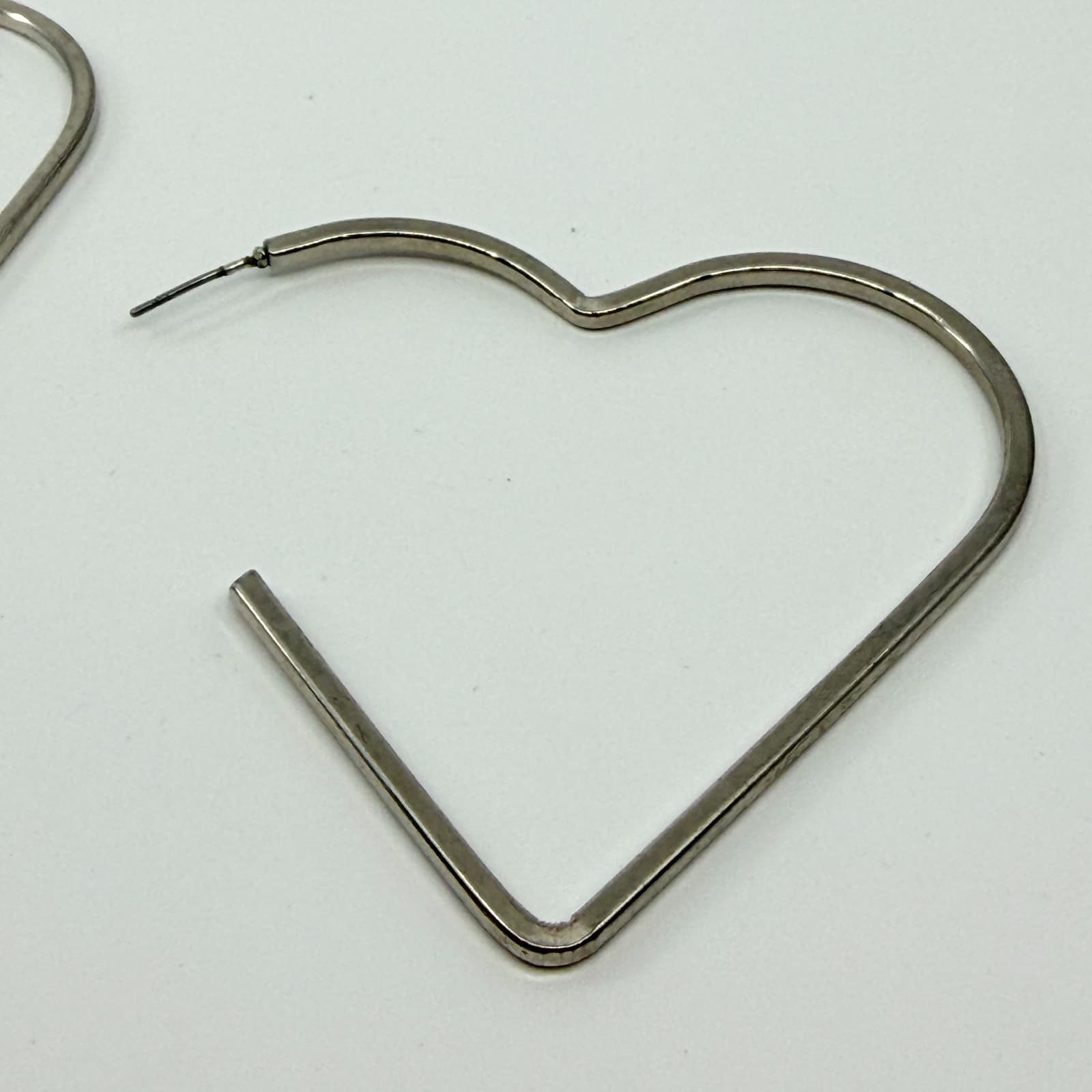 Vintage Y2K Silver Tone Oversized Open Heart Wire Hoop Statement Earrings - Thumbnail 4