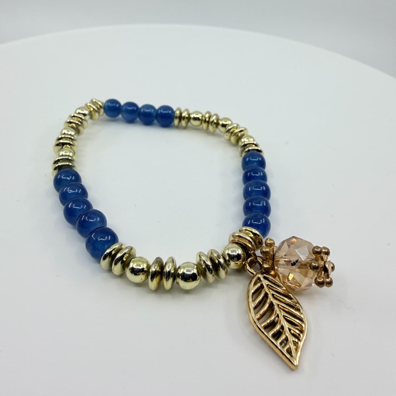 VTG Boho Blue Quartz Gold Tone Beaded Stretch Bracelet Cut Glass Leaf Charm - Thumbnail 2