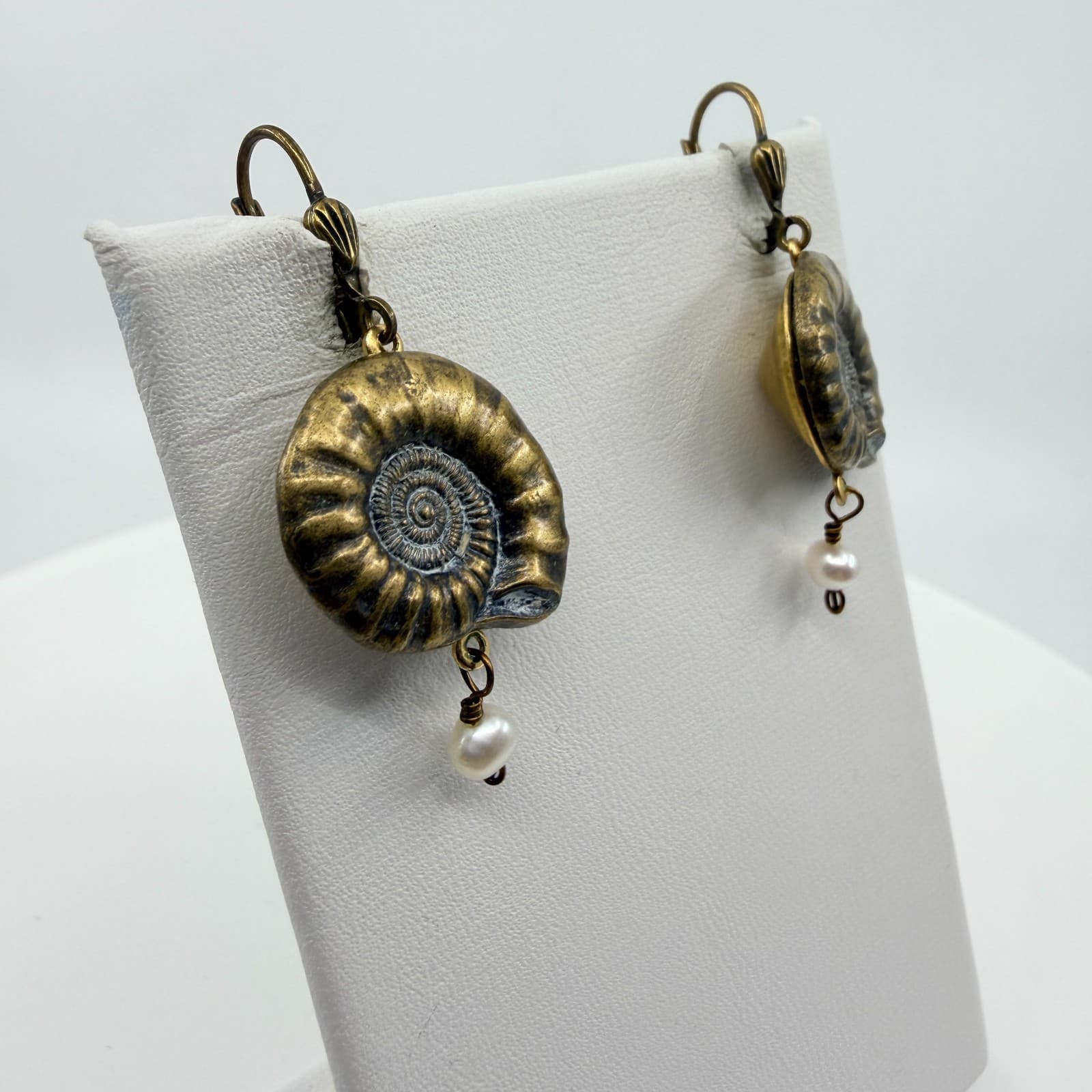 VTG Antique Bronze Tone Ammonite Fossil Shell Dangle Hinged Faux Pearl Earring - Thumbnail 2