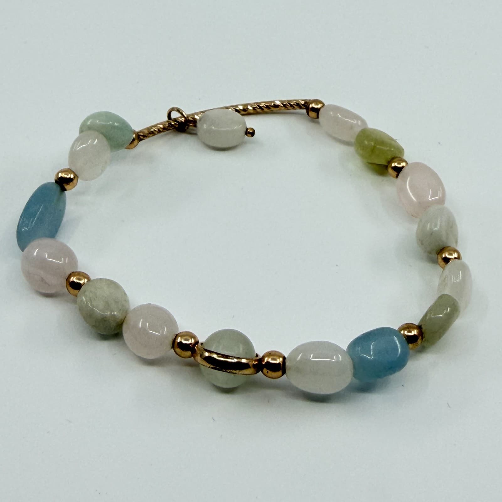 Vintage Pastel Quartz Faux Jade Beaded Bracelet Gold Tone Multi Color Gemstone - Thumbnail 4