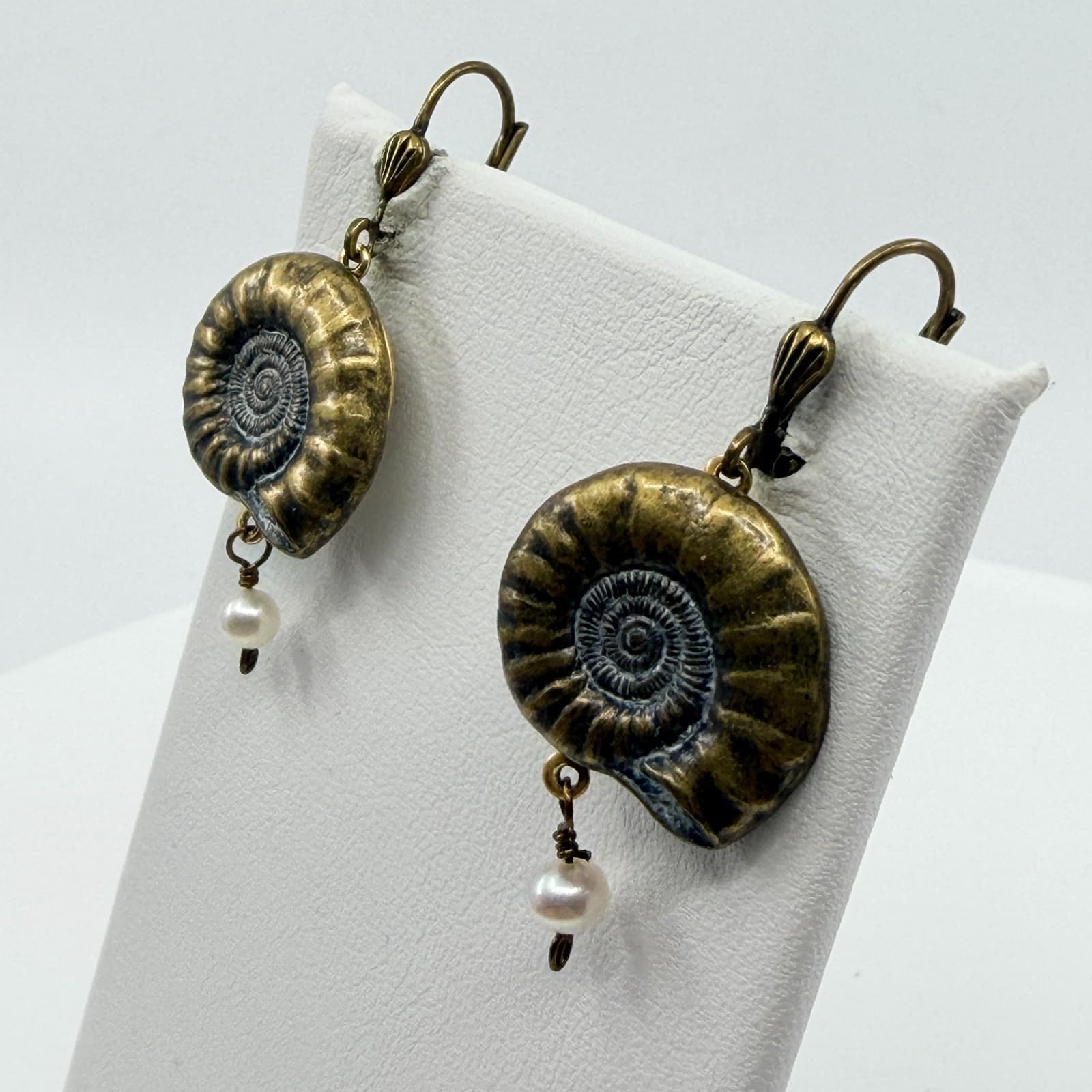 VTG Antique Bronze Tone Ammonite Fossil Shell Dangle Hinged Faux Pearl Earring - Thumbnail 5