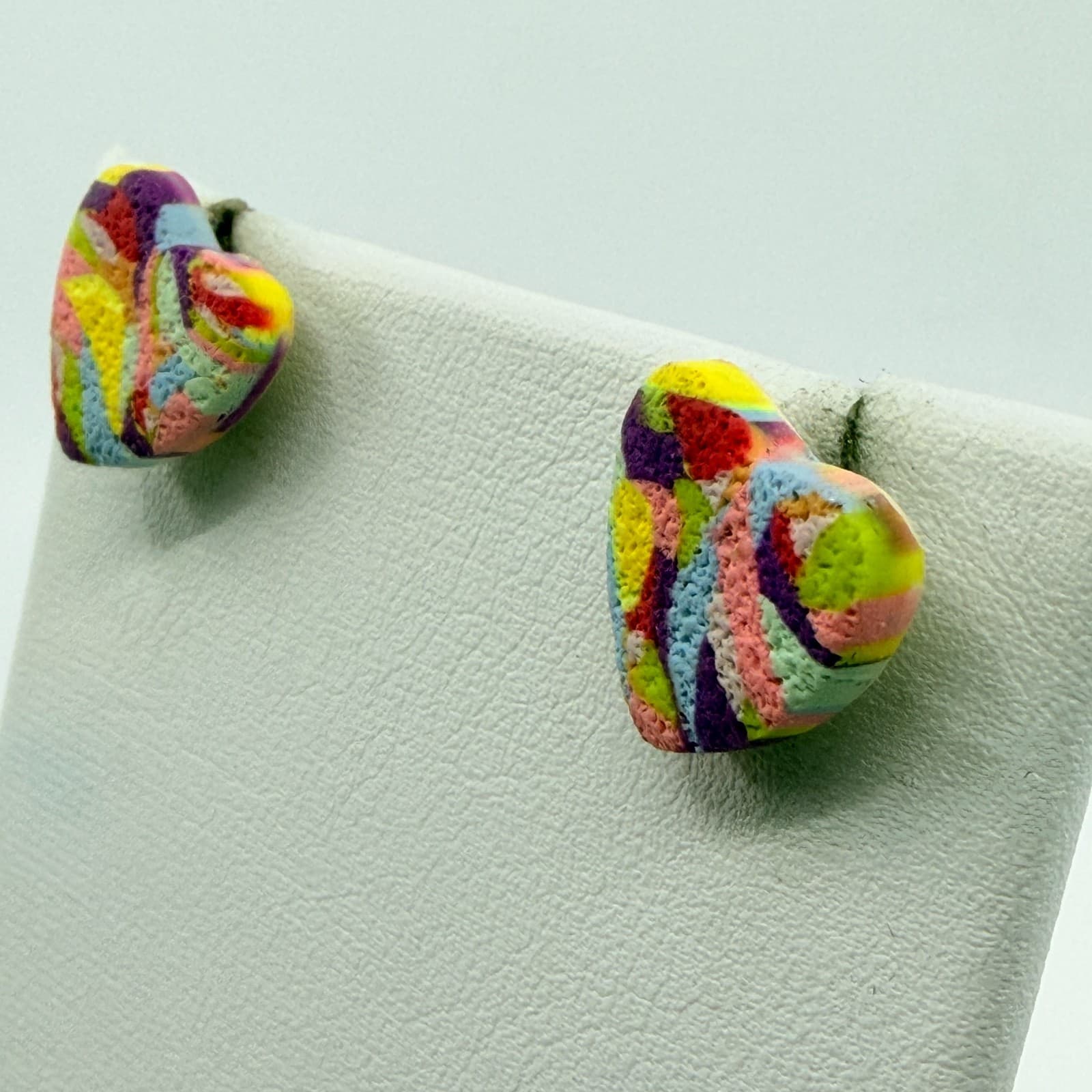 VTG Y2K Retro Multicolor Polymer Clay Heart Stud Earrings Bright Abstract Funky - Thumbnail 5