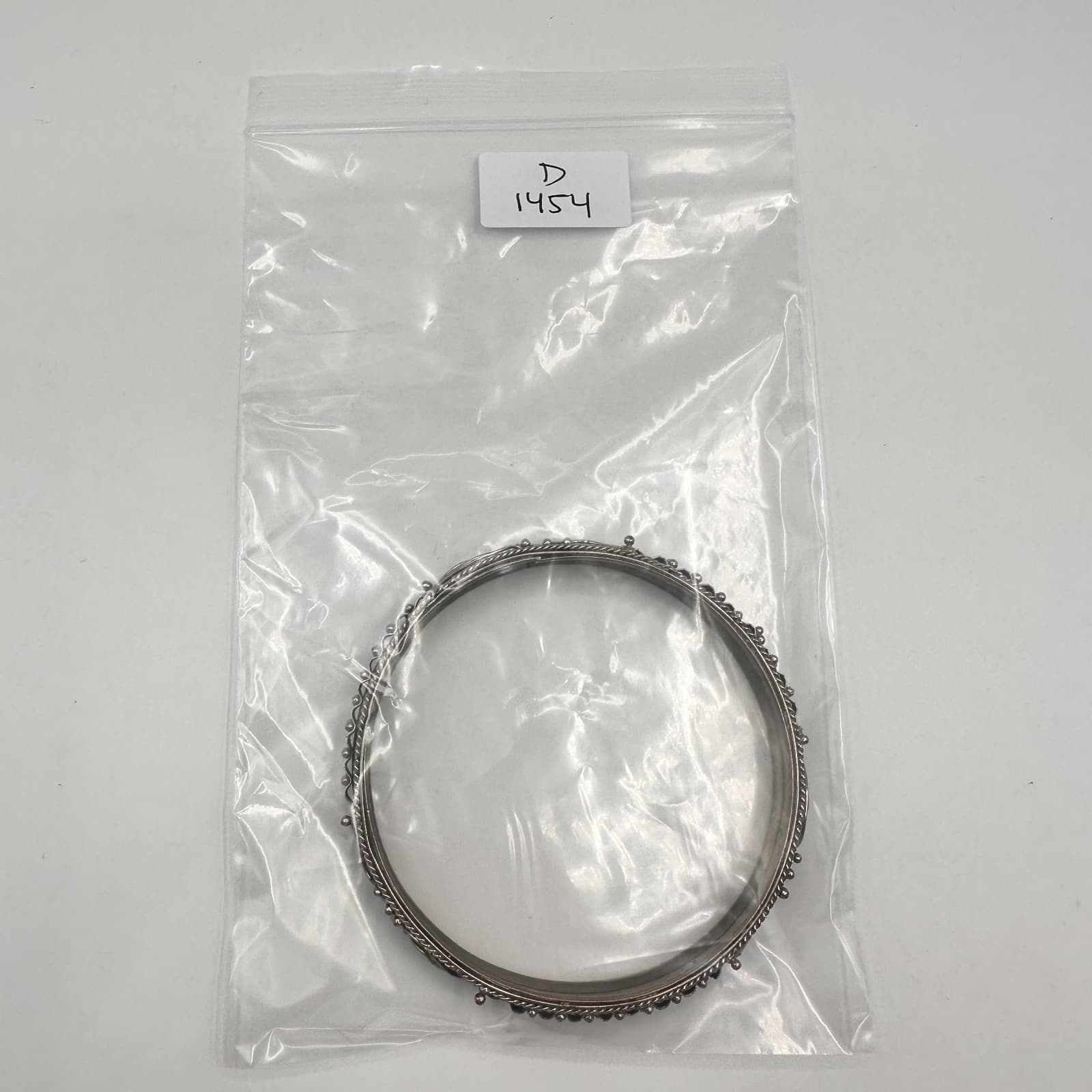 Vintage 80s 90s Silver Tone Adjustable Bangle Bracelet Women's Fashion Jewelry - Thumbnail 8