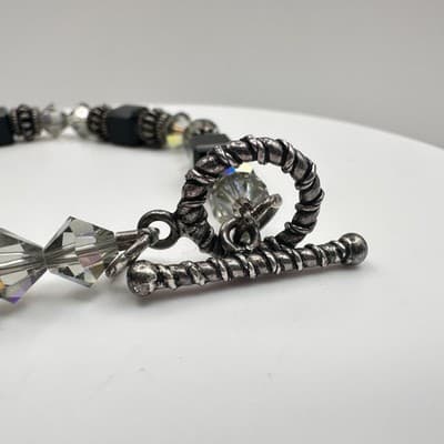 Vintage 90s Black Cube Beaded Bracelet Iridescent Glass Silver Tone Toggle Boho - Thumbnail 4