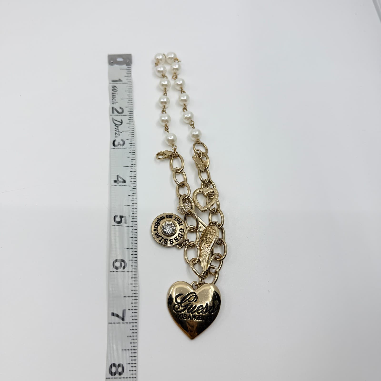 Vintage GUESS Los Angele Y2K Gold Tone Faux Pearl Multi Charm Chain Necklace - Thumbnail 9