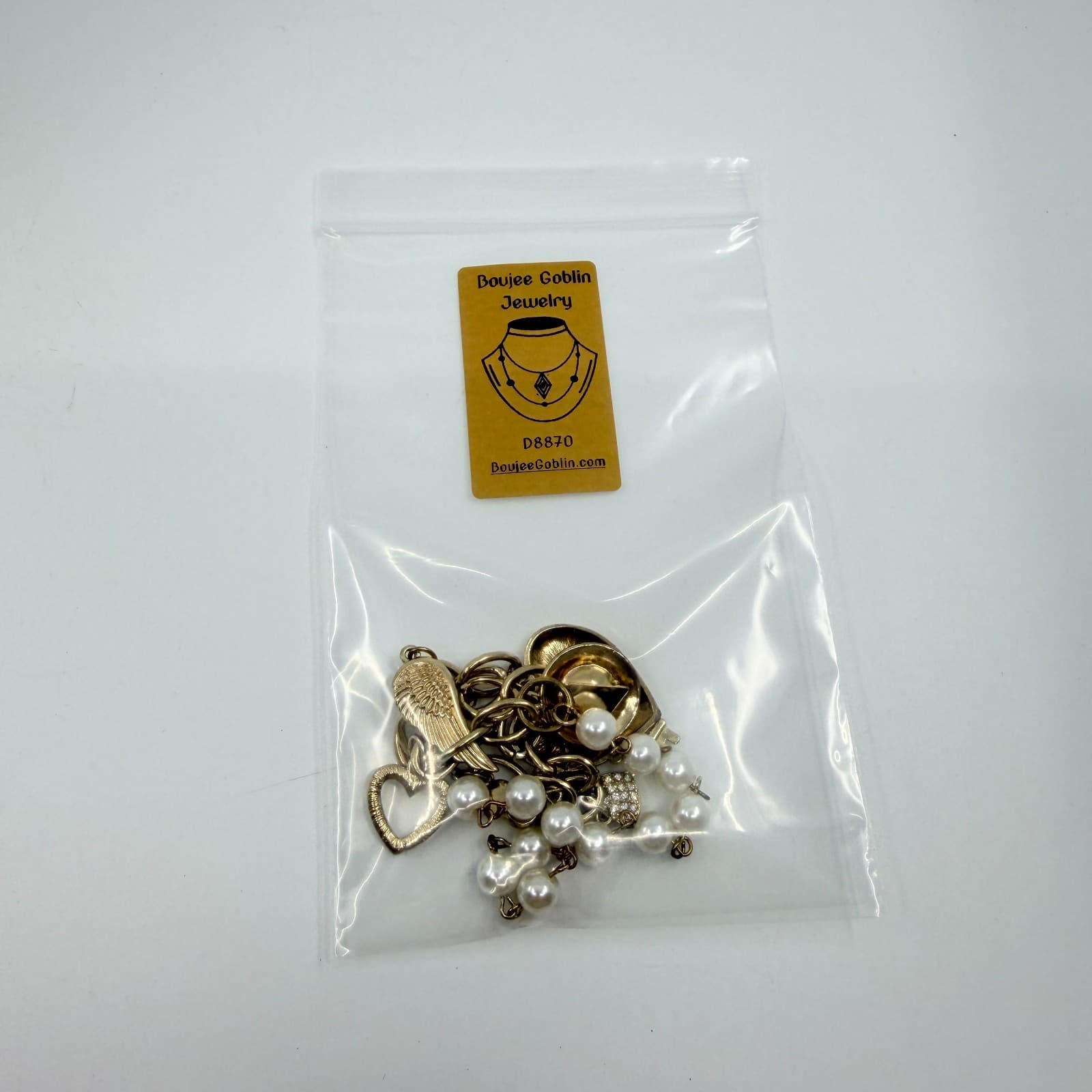Vintage GUESS Los Angele Y2K Gold Tone Faux Pearl Multi Charm Chain Necklace - Thumbnail 10