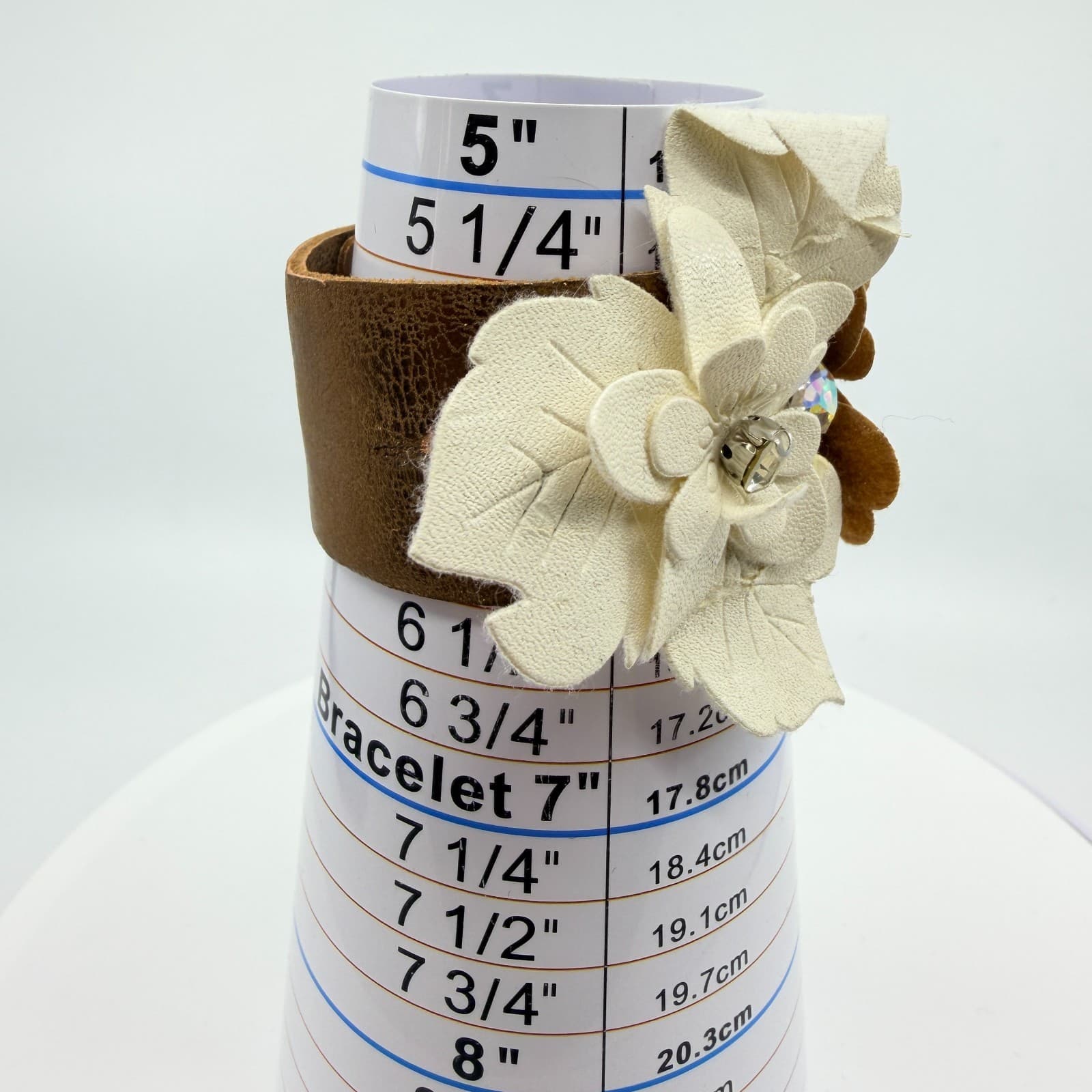 VTG Metallic Bronze Tone Leather Flower Cuff Bracelet Cream Pearl Rhinestone - Thumbnail 11