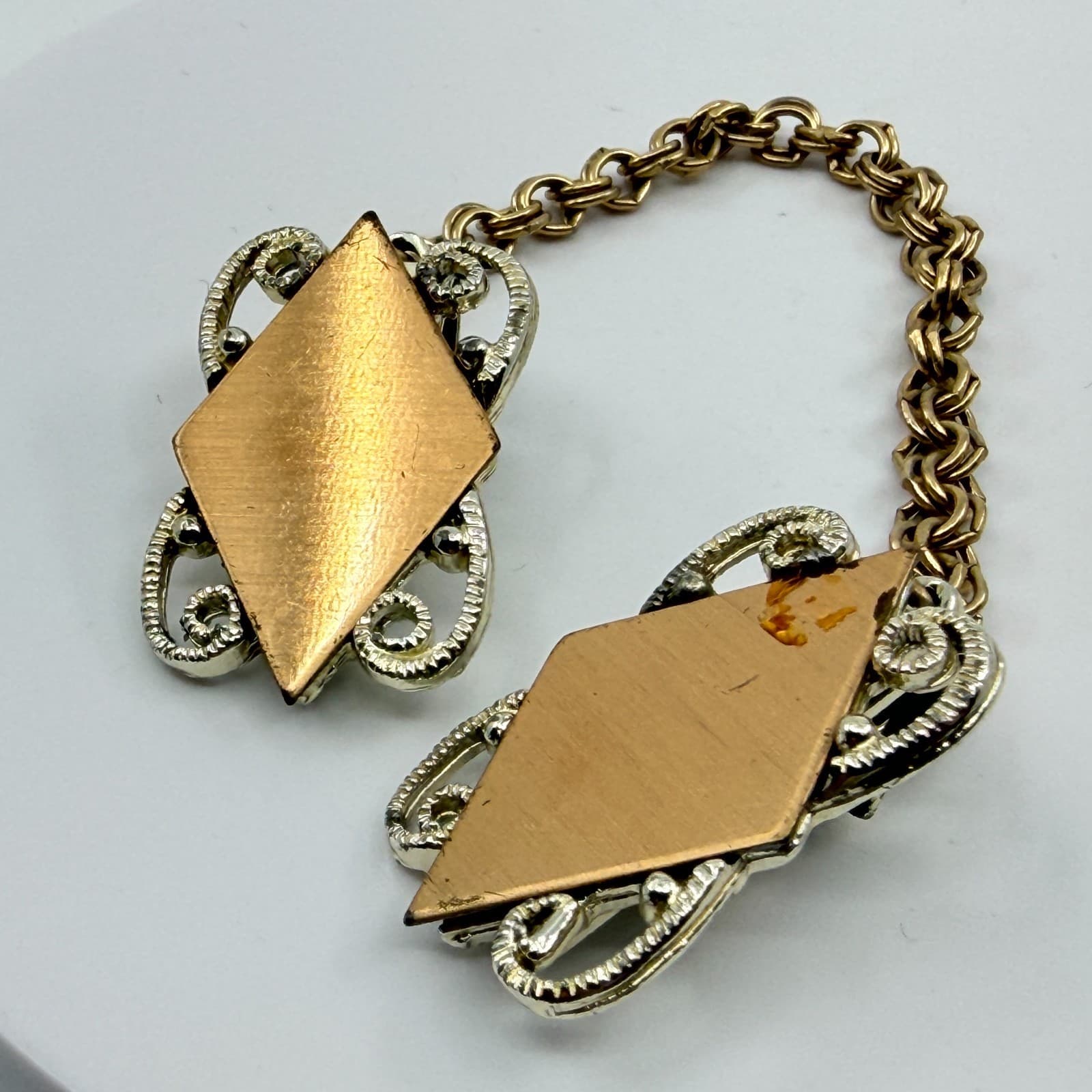 Vintage Mid-Century Two Tone Geometric Lozenge Sweater Guard Cardigan Clip Chain - Thumbnail 3