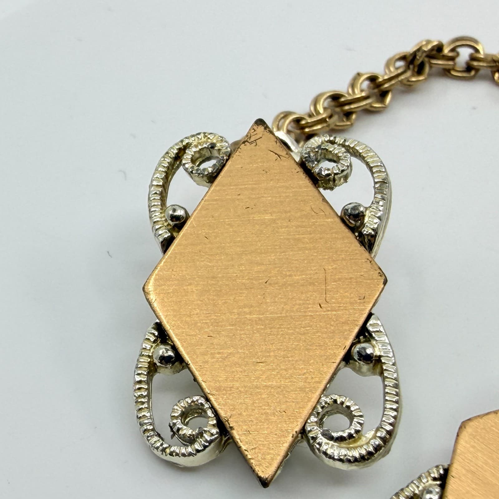 Vintage Mid-Century Two Tone Geometric Lozenge Sweater Guard Cardigan Clip Chain - Thumbnail 4