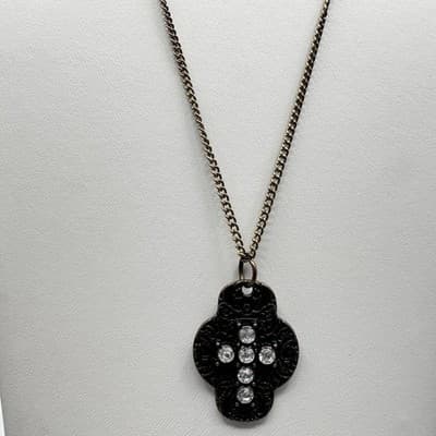 Vintage 70s Black Cross Pendant Necklace Antique Finish Jewelry Charm Boho Retro - Thumbnail 4