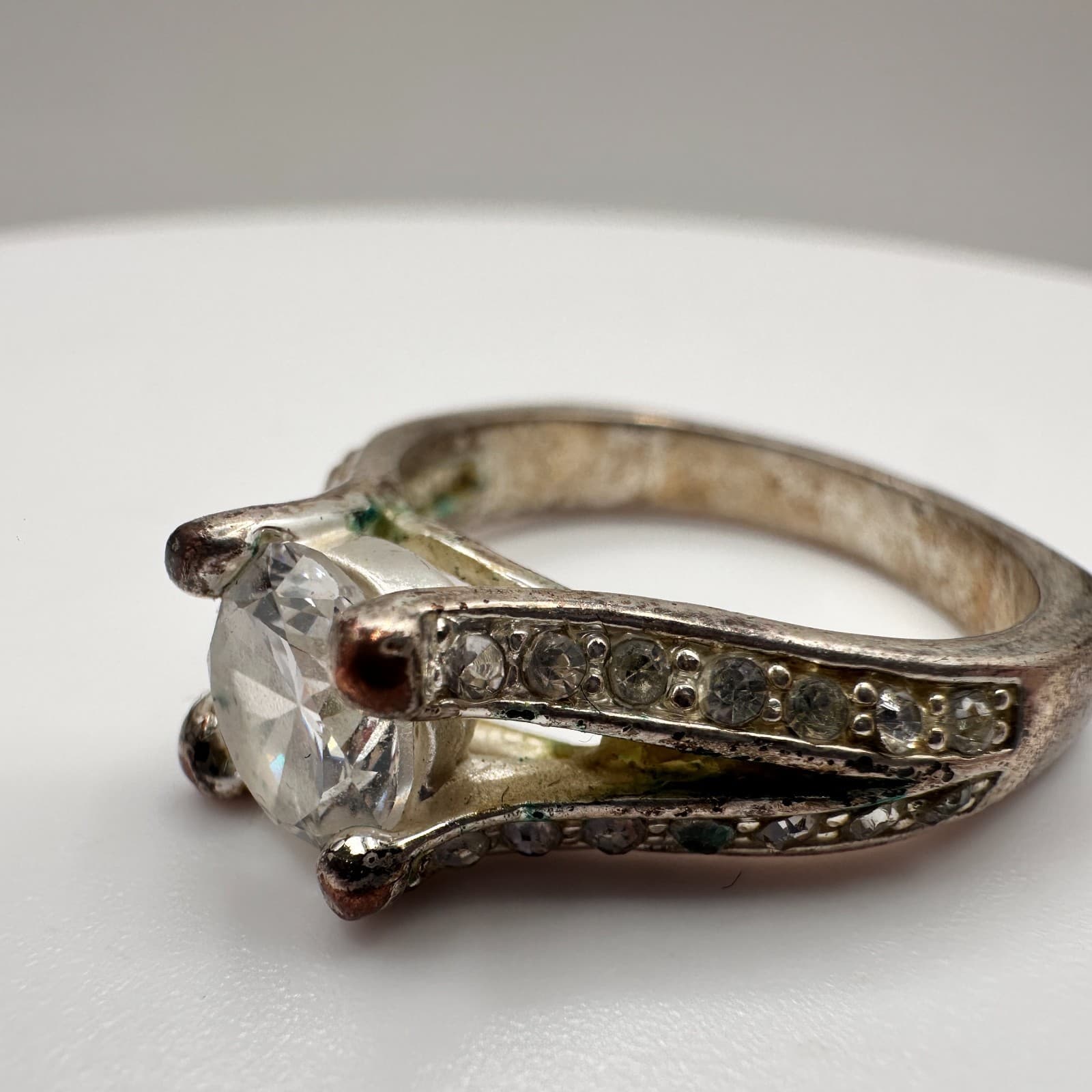 Vintage Y2K Silver Tone Clear Rhinestone Statement Round Ring for Women Boho 90s - Thumbnail 5