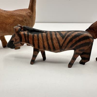 Vintage 90s Hand Carved Wood Animal Set Rhino Zebra Lion Safari Figurines Retro - Thumbnail 4