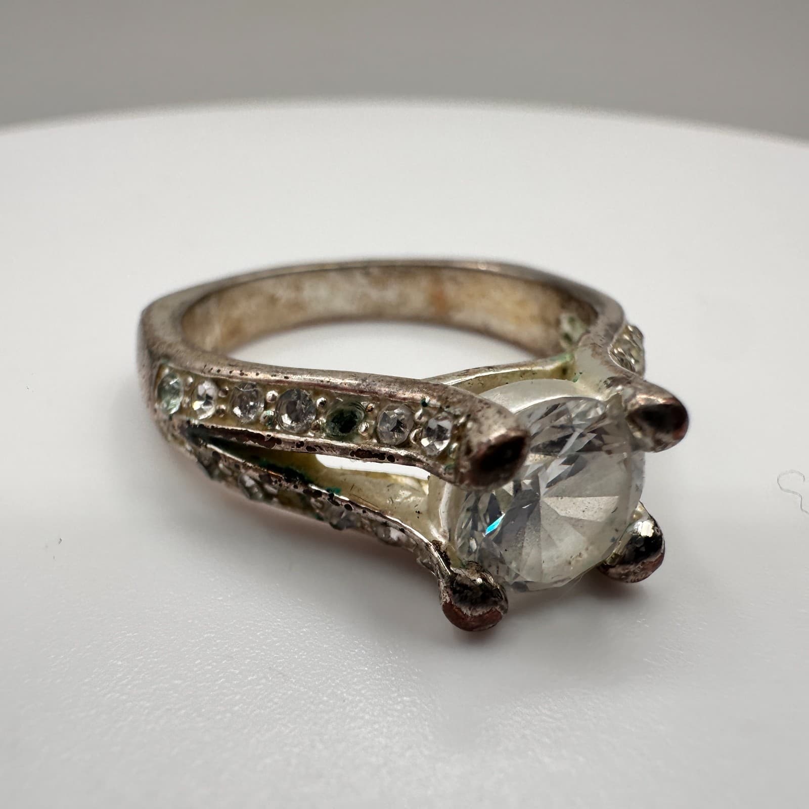 Vintage Y2K Silver Tone Clear Rhinestone Statement Round Ring for Women Boho 90s - Thumbnail 4