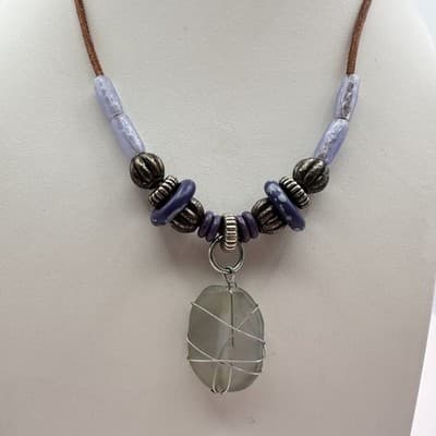 Vintage 90s Boho Wire Wrapped Stone Pendant Necklace Purple Glass Beaded Leather - Thumbnail 2