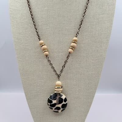 Vintage 90s Chunky Animal Print Pendant Necklace Boho Beaded Silver Tone Chain - Thumbnail 2