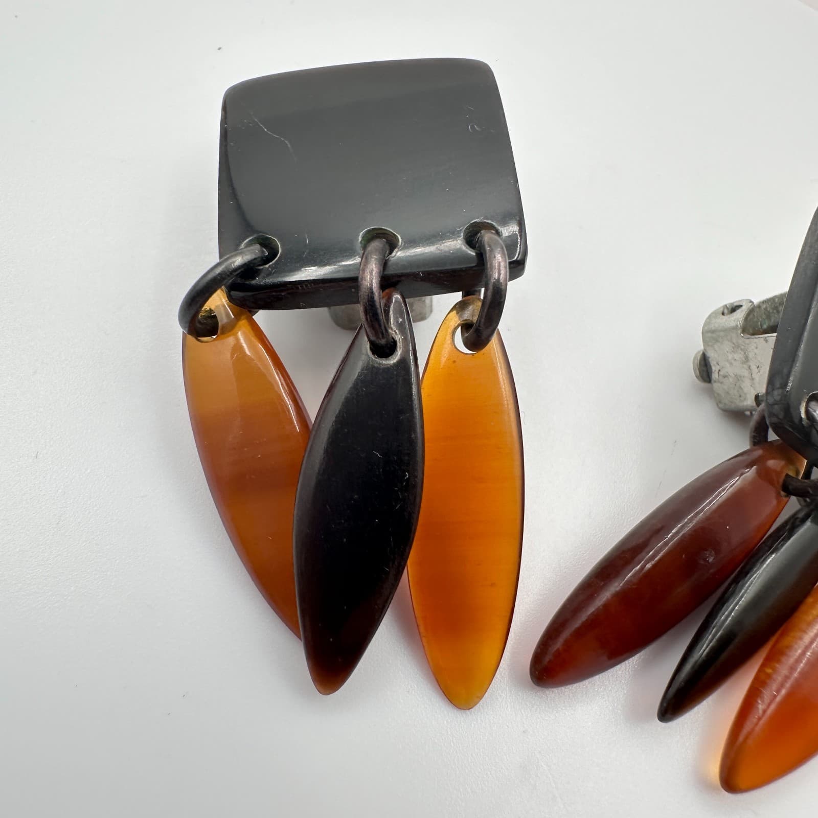 Vintage 80s Geometric Dangle Earrings Black & Amber Resin Women's Jewelry Retro - Thumbnail 3