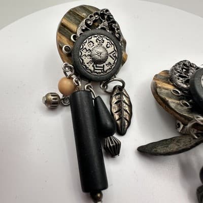 Vintage 90s Dangle Earrings Black Wooden Silver Tone Leaf Boho Woemn's Jewelry - Thumbnail 6