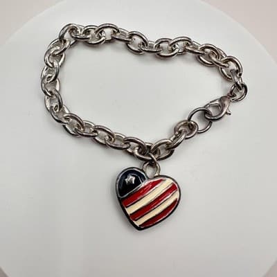 Vintage 90s American Flag Heart Charm Bracelet Silver Tone Enamel Jewelry - Thumbnail 2