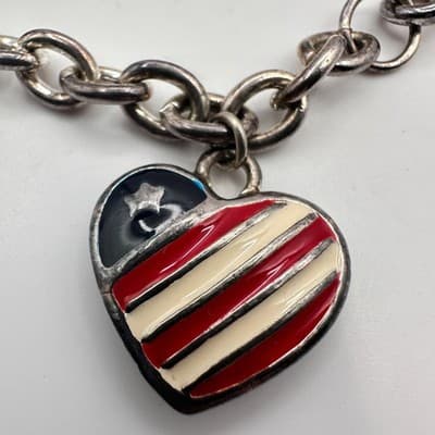 Vintage 90s American Flag Heart Charm Bracelet Silver Tone Enamel Jewelry - Thumbnail 3