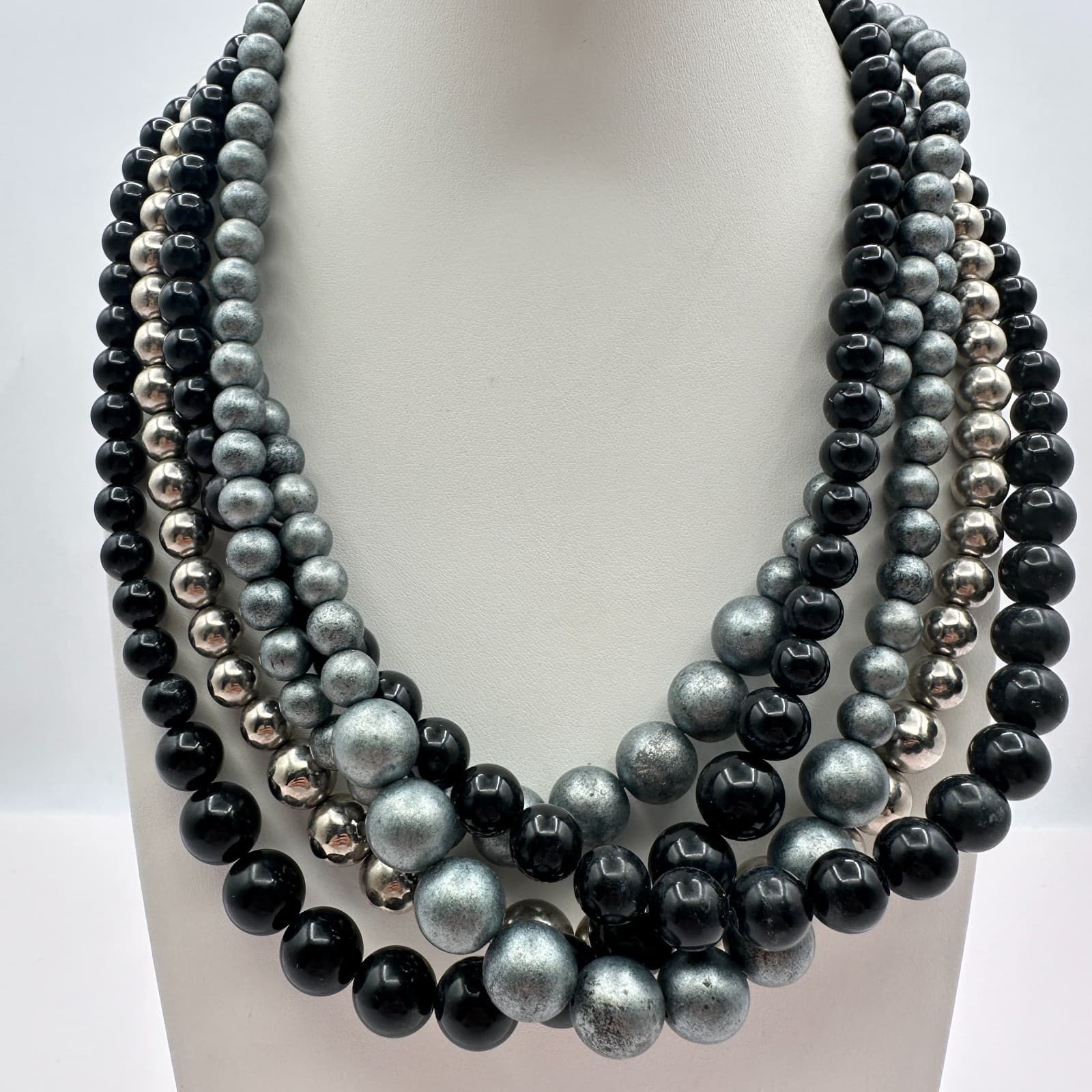 VTG Silver Tone Chunky Chain Necklace Statement Bold Faux Pearl Beaded Bib Y2K - Thumbnail 8