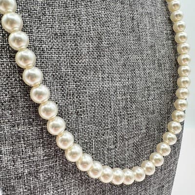 Vintage 90s White Faux Pearl Necklace Statement Women's Classic Jewelry Bib Y2K - Thumbnail 3