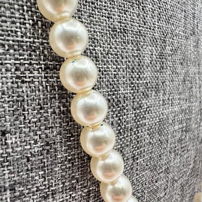 Vintage 90s White Faux Pearl Necklace Statement Women's Classic Jewelry Bib Y2K - Thumbnail 6