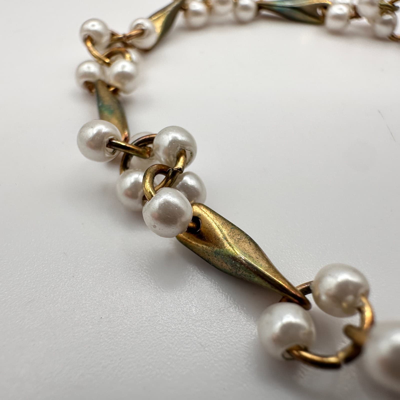 Vintage Y2K Faux Pearl Beaded Bracelet Gold Tone Boho Statement Women's Jewelry - Thumbnail 4