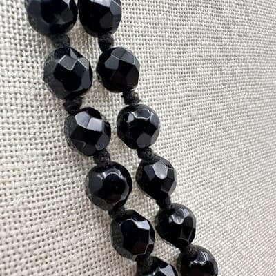 Vintage 90s Jet Black Beaded Double Strand Necklace Faceted Acrylic Boho Jewelry - Thumbnail 7