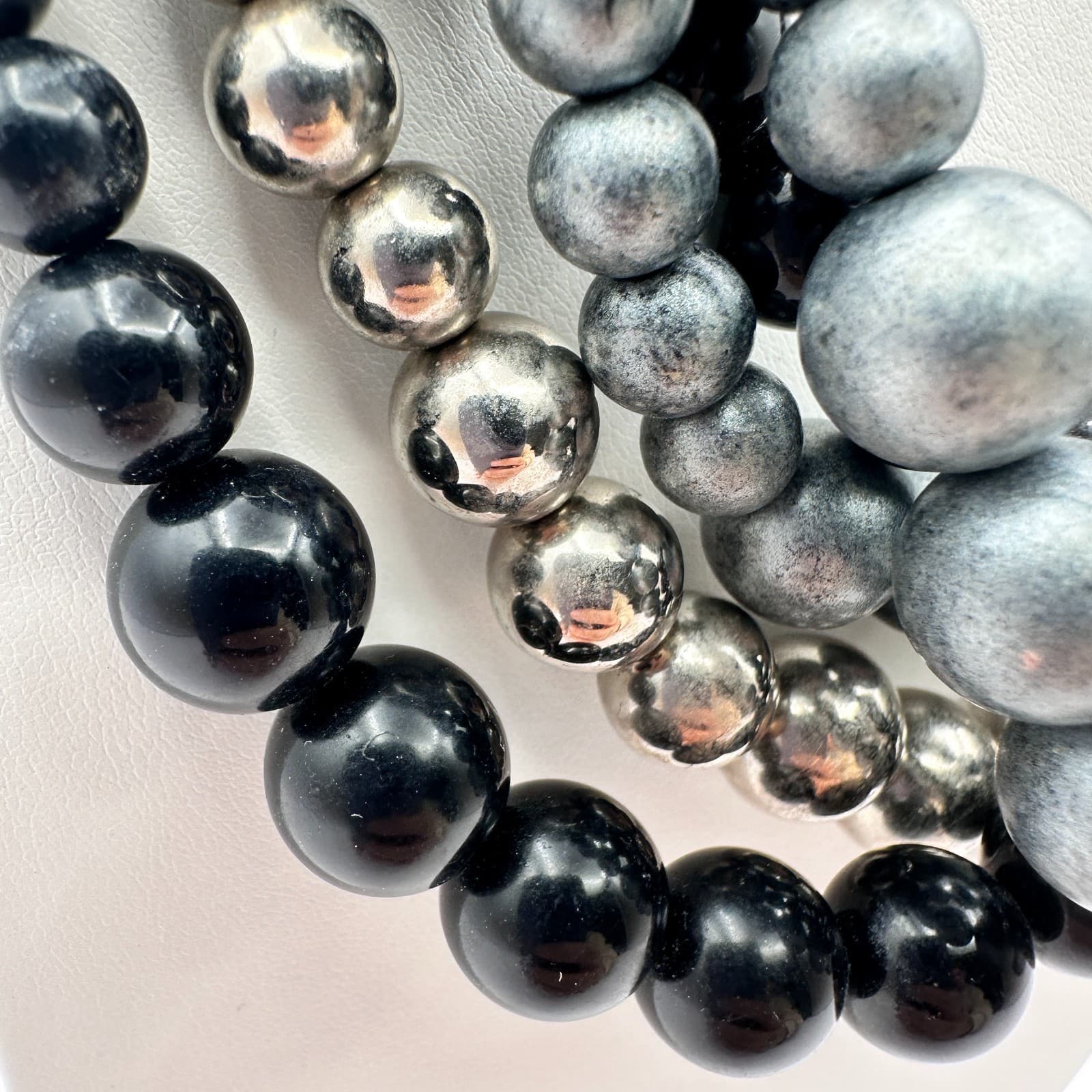 VTG Silver Tone Chunky Chain Necklace Statement Bold Faux Pearl Beaded Bib Y2K - Thumbnail 5