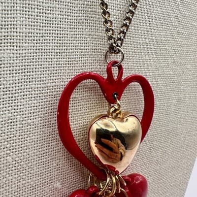 Vintage 90s Red Heart Pendant Necklace Gold Tone Dangle Charm Layered Jewelry - Thumbnail 6
