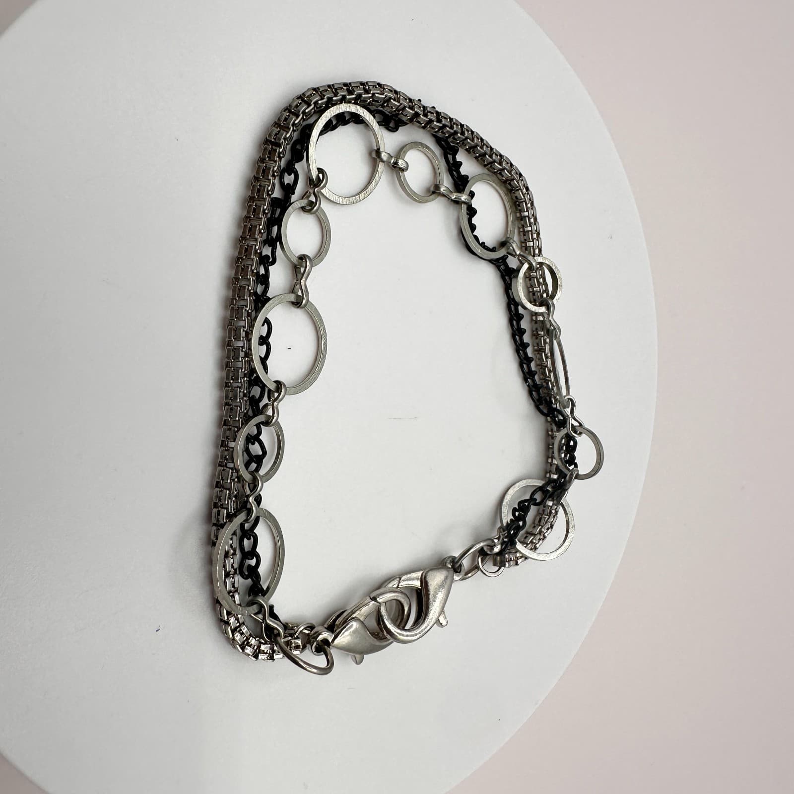 Vintage 90s Multi-Strand Bracelet Geometric Circle Classic Statement Jewelry Y2K - Thumbnail 2