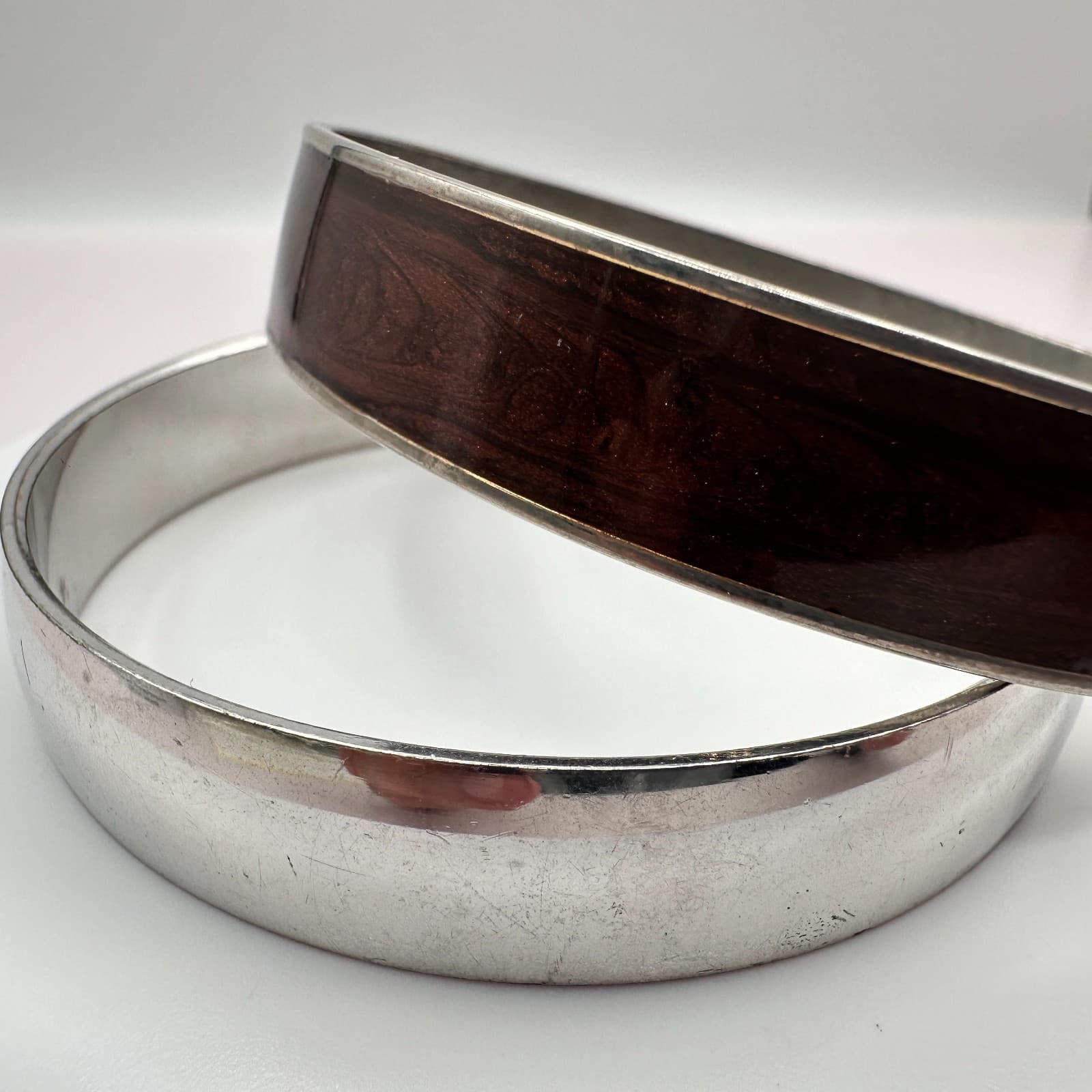 Vintage 90s Silver Tone Bangle Bracelet Set Brown Enamel Minimalist Jewelry 90s - Thumbnail 3