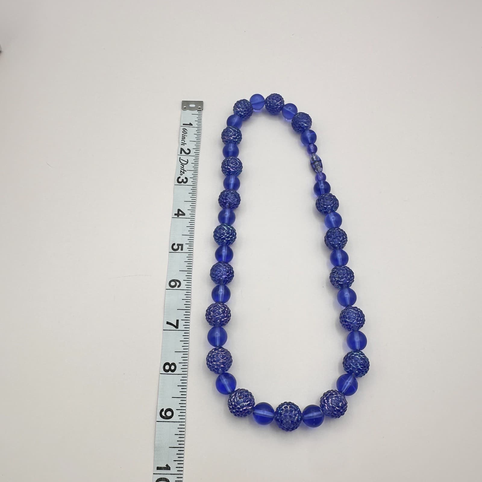 Vintage 90s Cobalt Blue Iridescent Berry Beaded lucite Necklace Women's Jewelry - Thumbnail 10